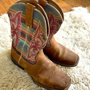 Ariat western boots square toe cowboy boots 🌈